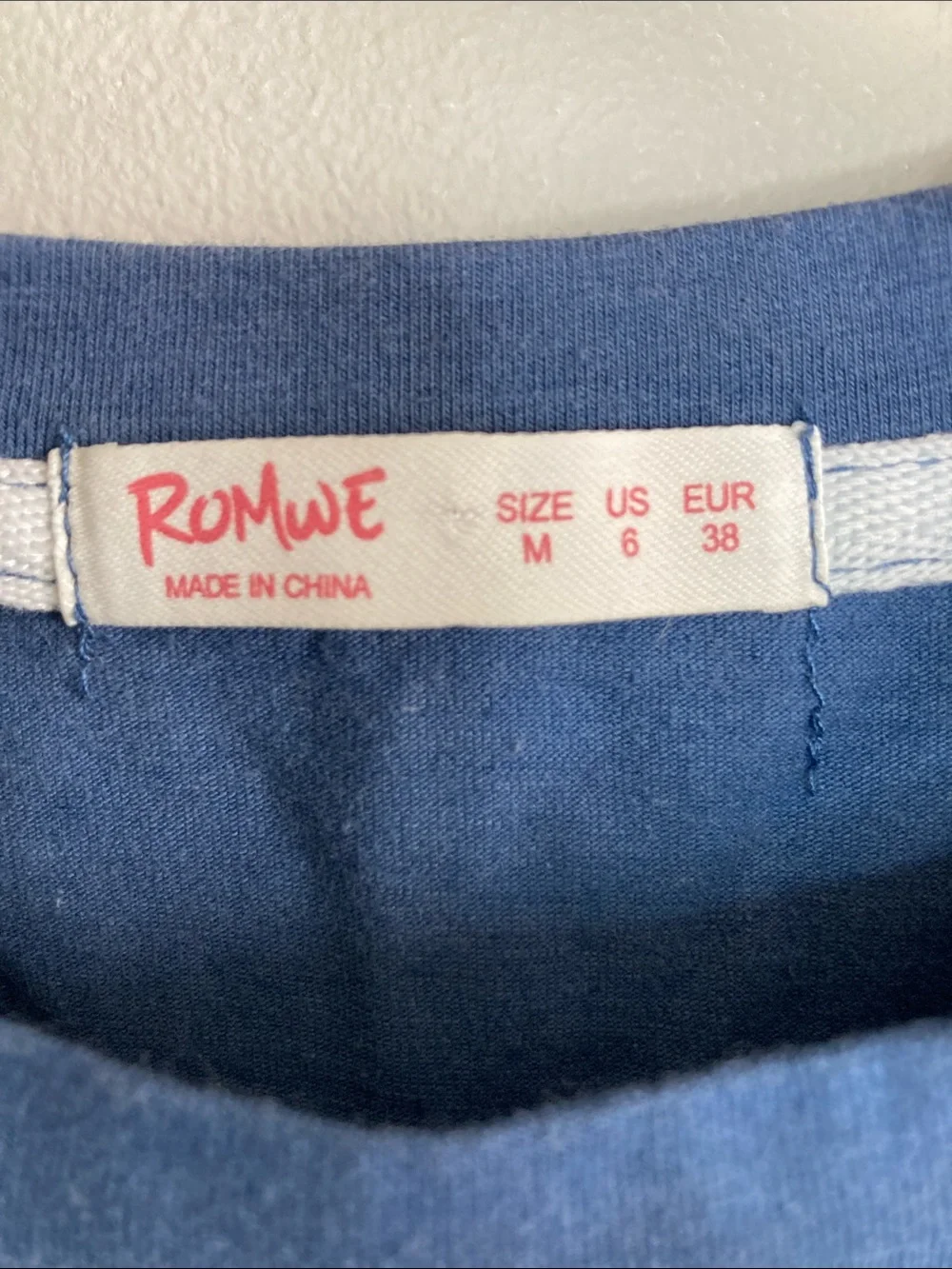 ROMWE Blue Crewneck Cropped Tee with USA on front, Size 6 Medium, Patriotic